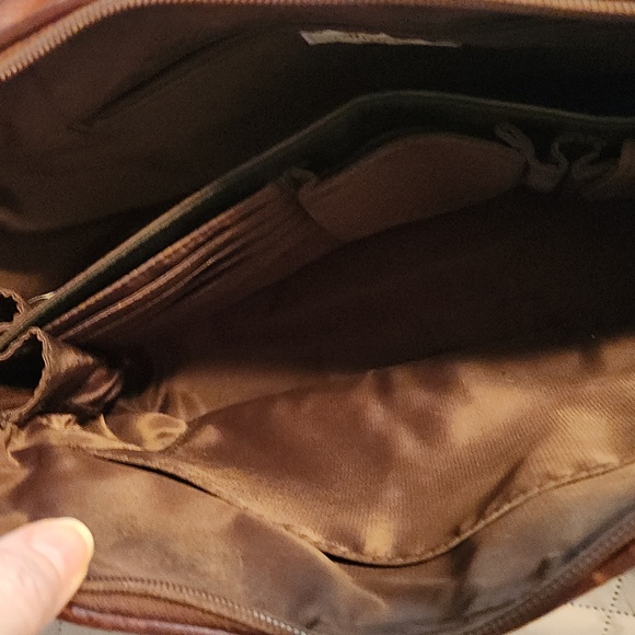 Ellington vintage leather bag - Picture 7 of 16